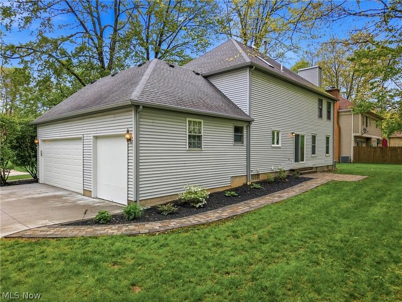 1178 Logan Woods Drive, Hubbard, OH 44425 Photo 37