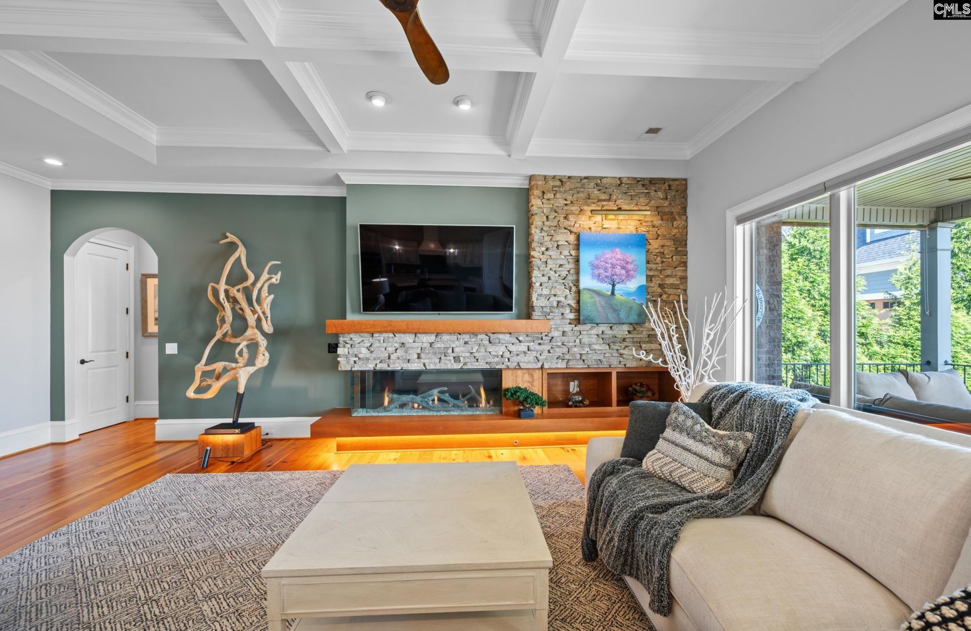 252 Waters Edge Drive  Photo 16