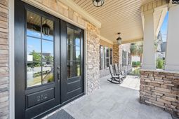 252 Waters Edge Drive  photo 4