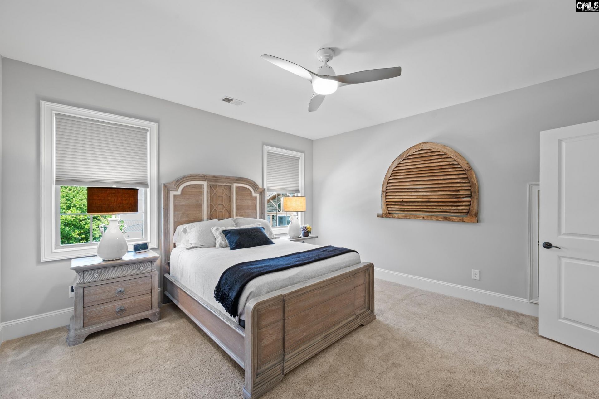 252 Waters Edge Drive  Photo 47