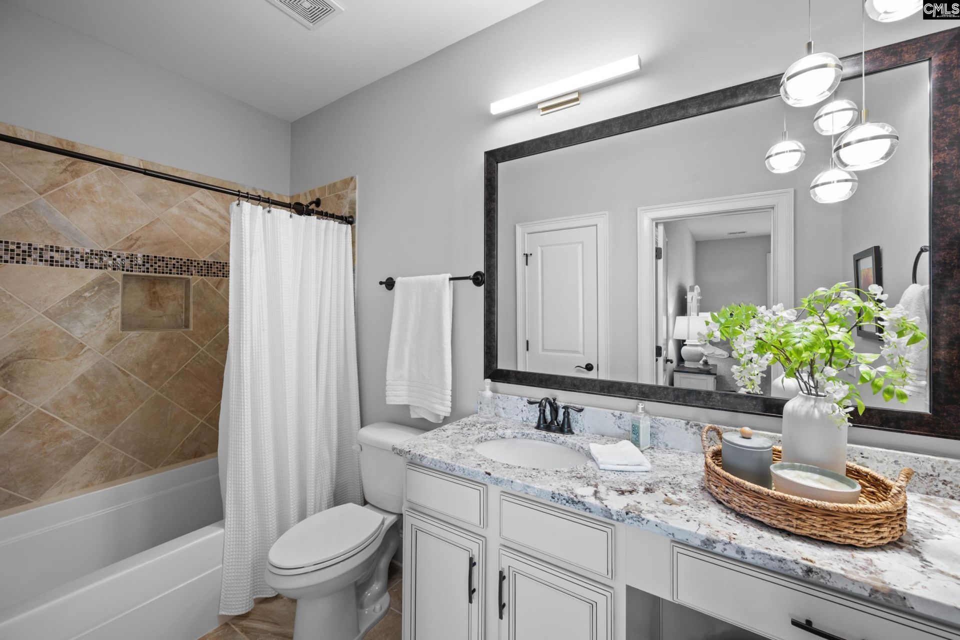 252 Waters Edge Drive  Photo 53
