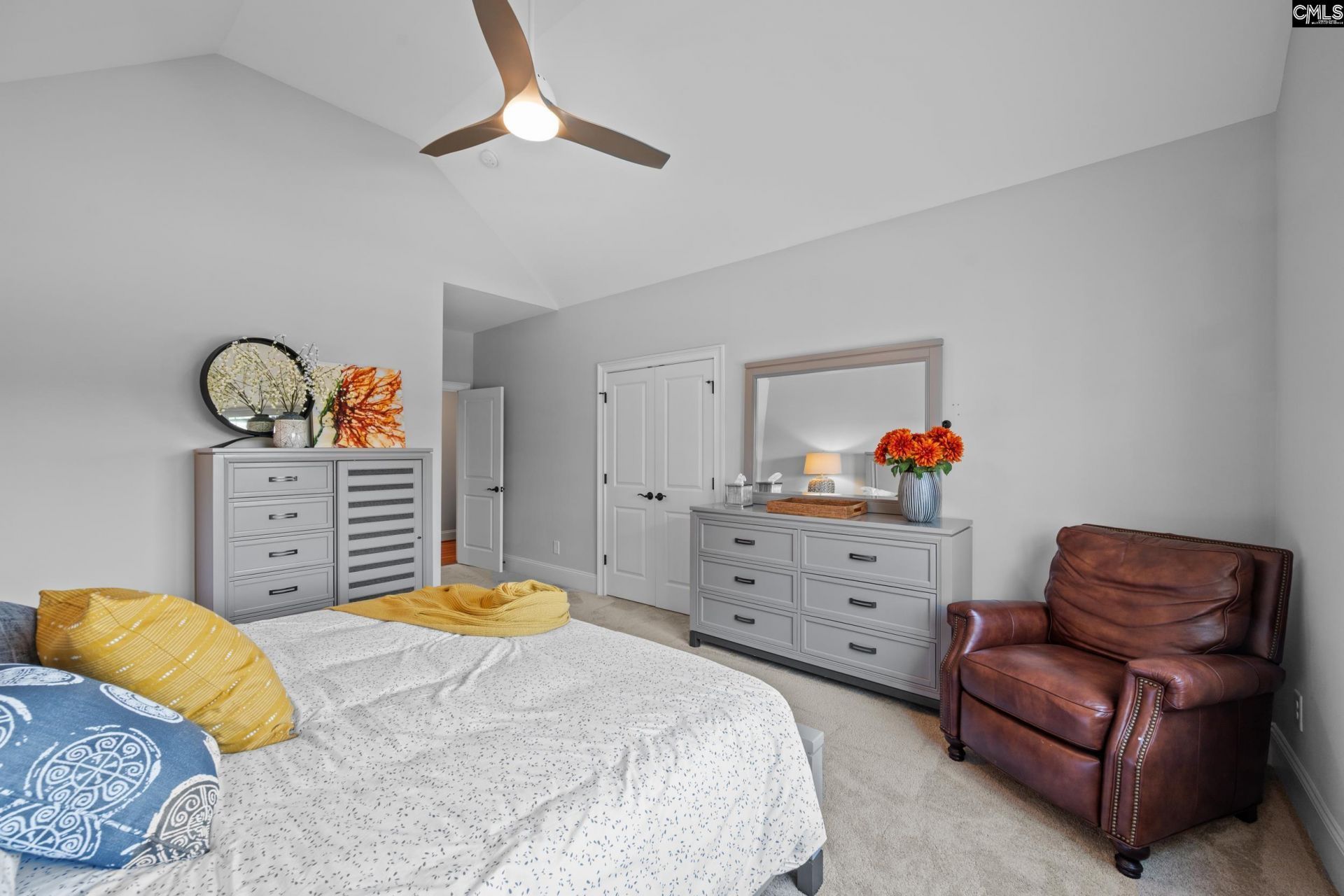 252 Waters Edge Drive  Photo 55