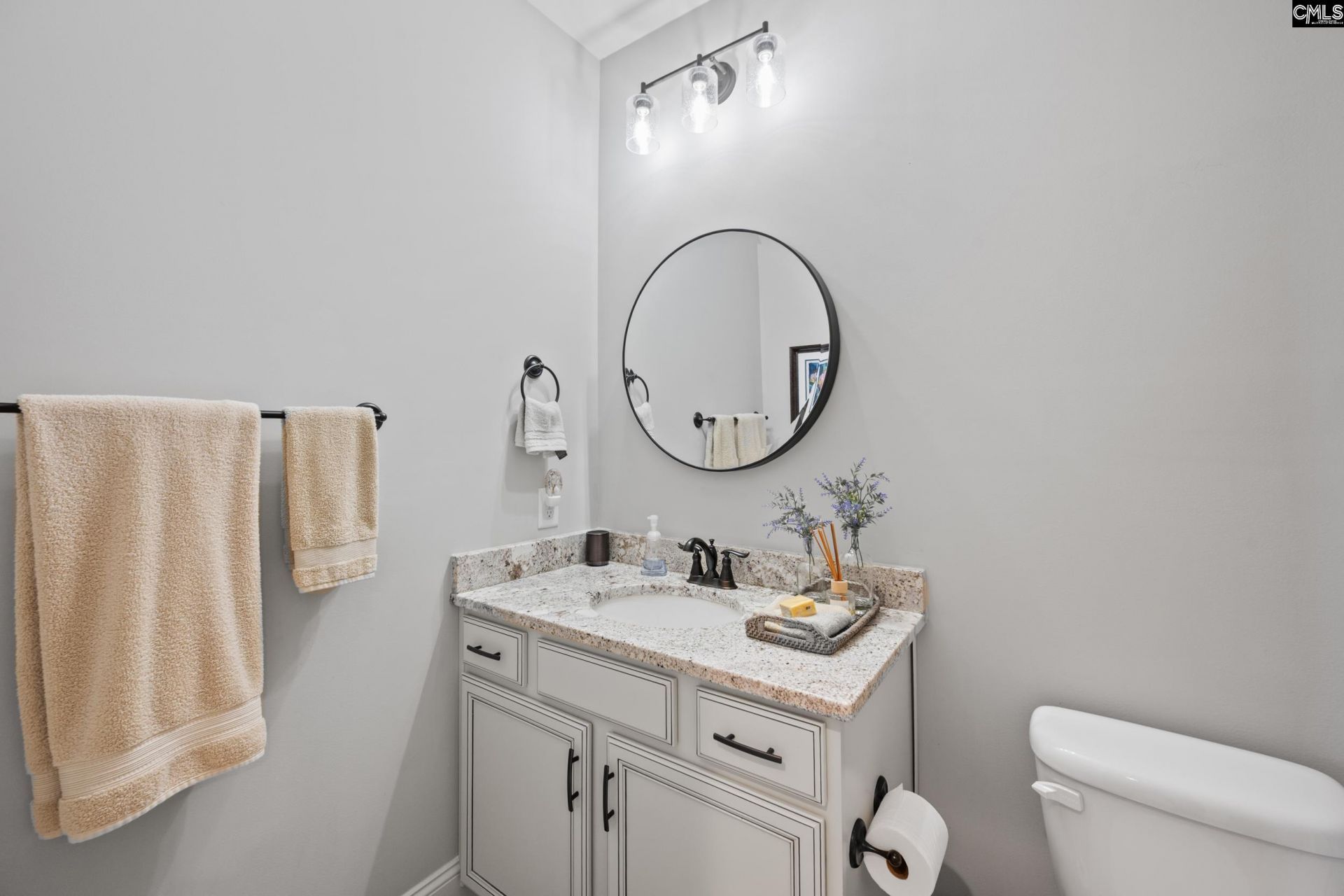 252 Waters Edge Drive  Photo 56
