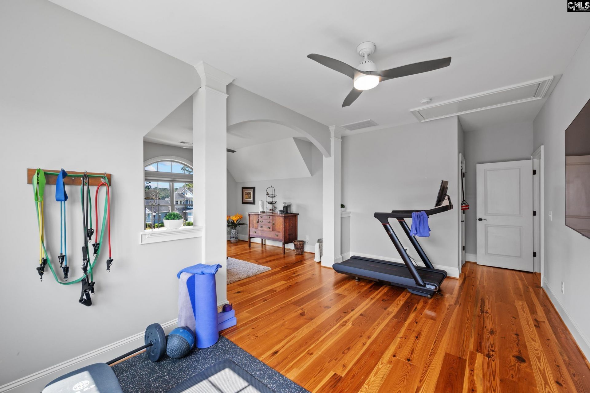 252 Waters Edge Drive  Photo 59
