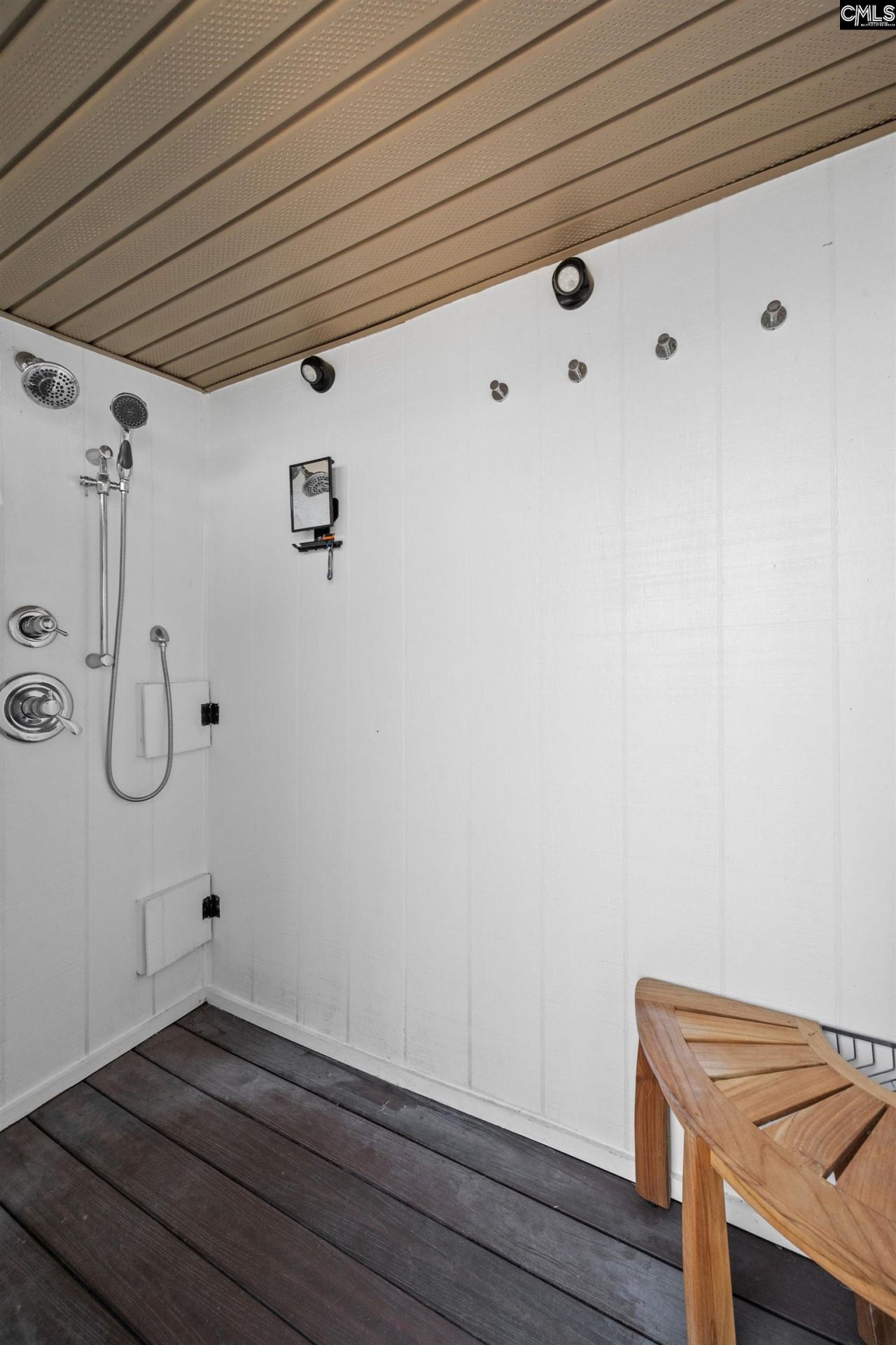 252 Waters Edge Drive  Photo 73