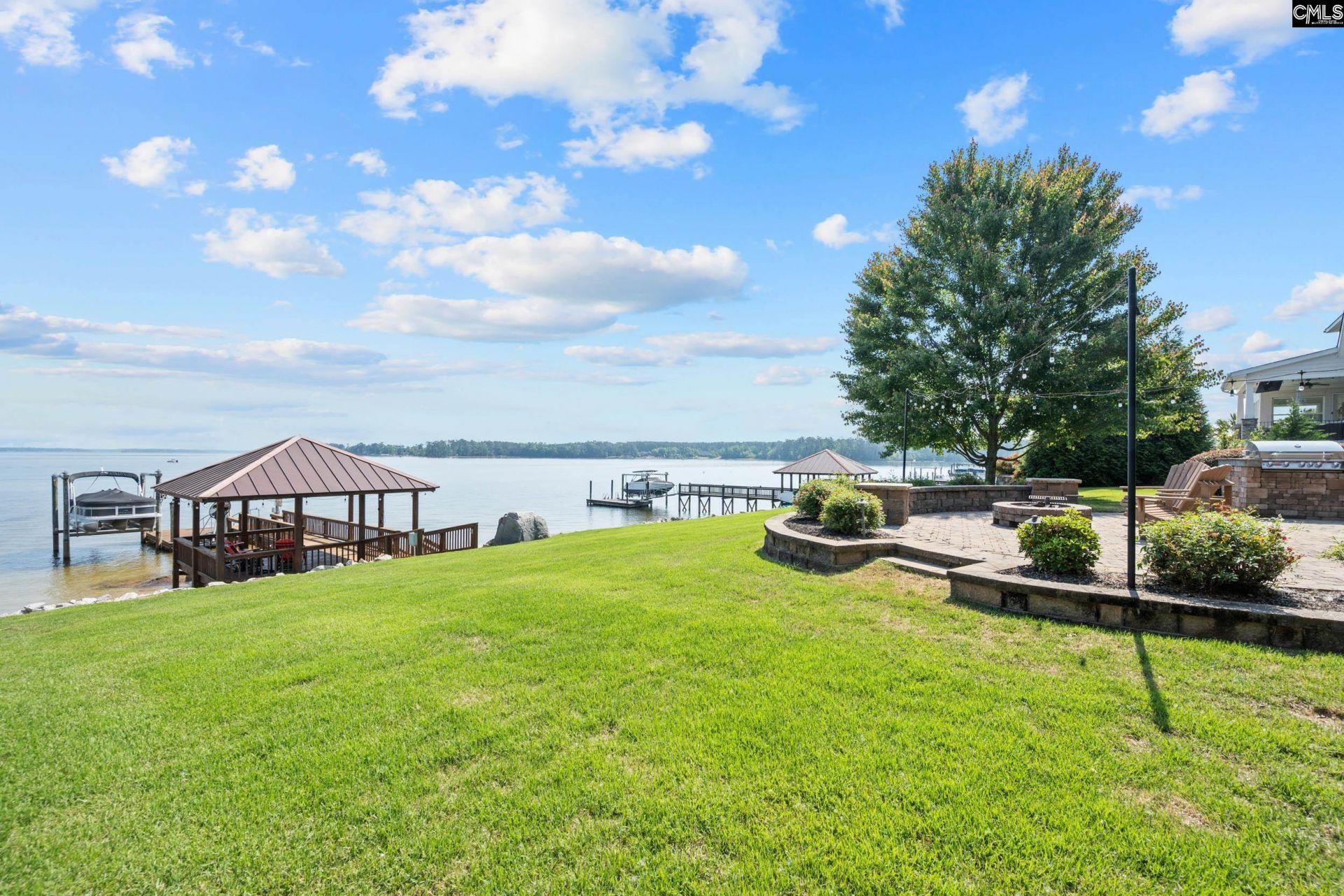 252 Waters Edge Drive  Photo 76