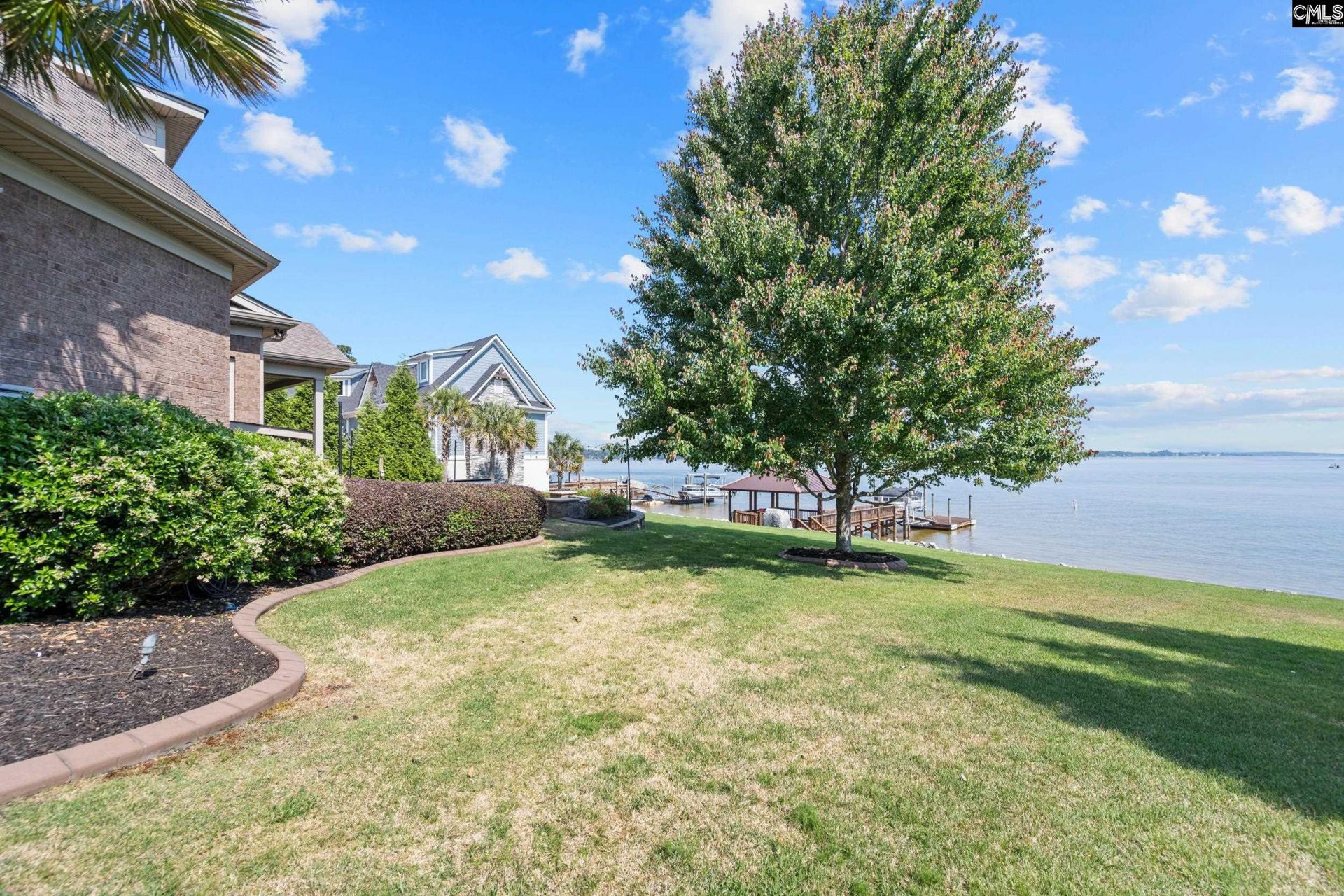 252 Waters Edge Drive  Photo 78