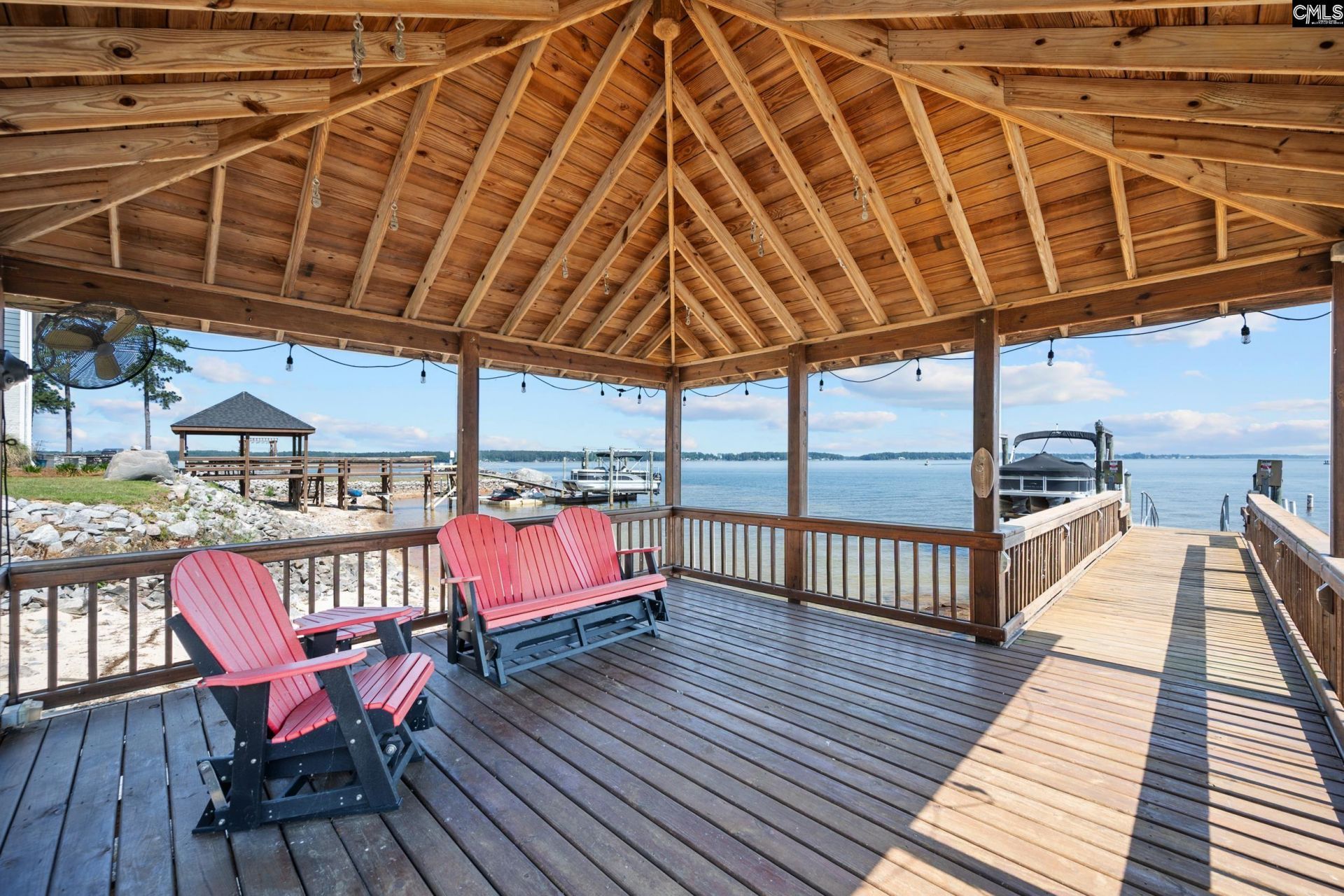 252 Waters Edge Drive  Photo 80