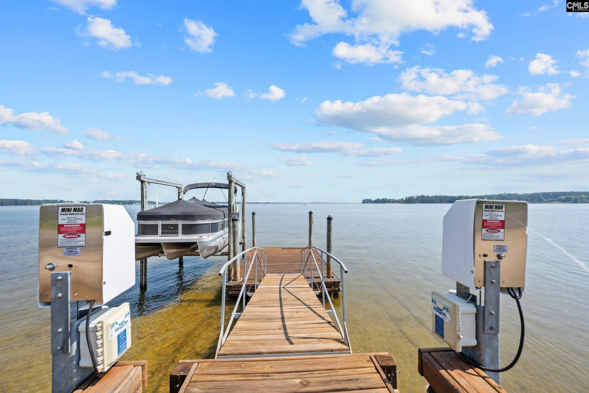 252 Waters Edge Drive  Photo 83