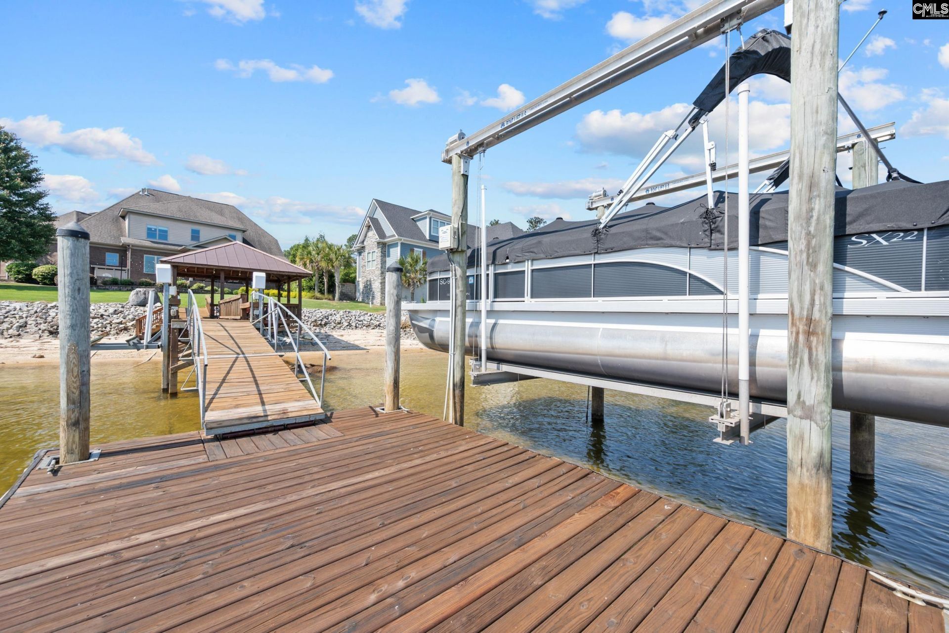 252 Waters Edge Drive  Photo 85