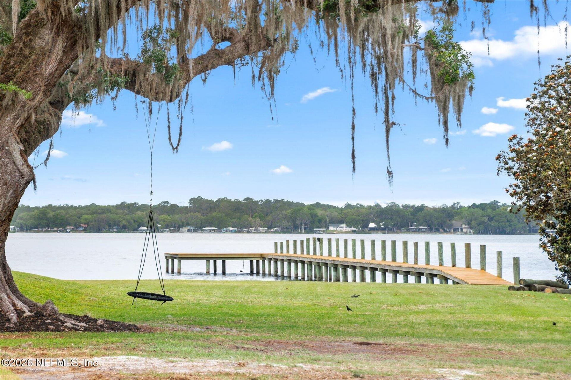 111 E Groveland Lane, East Palatka, FL 32131 Photo