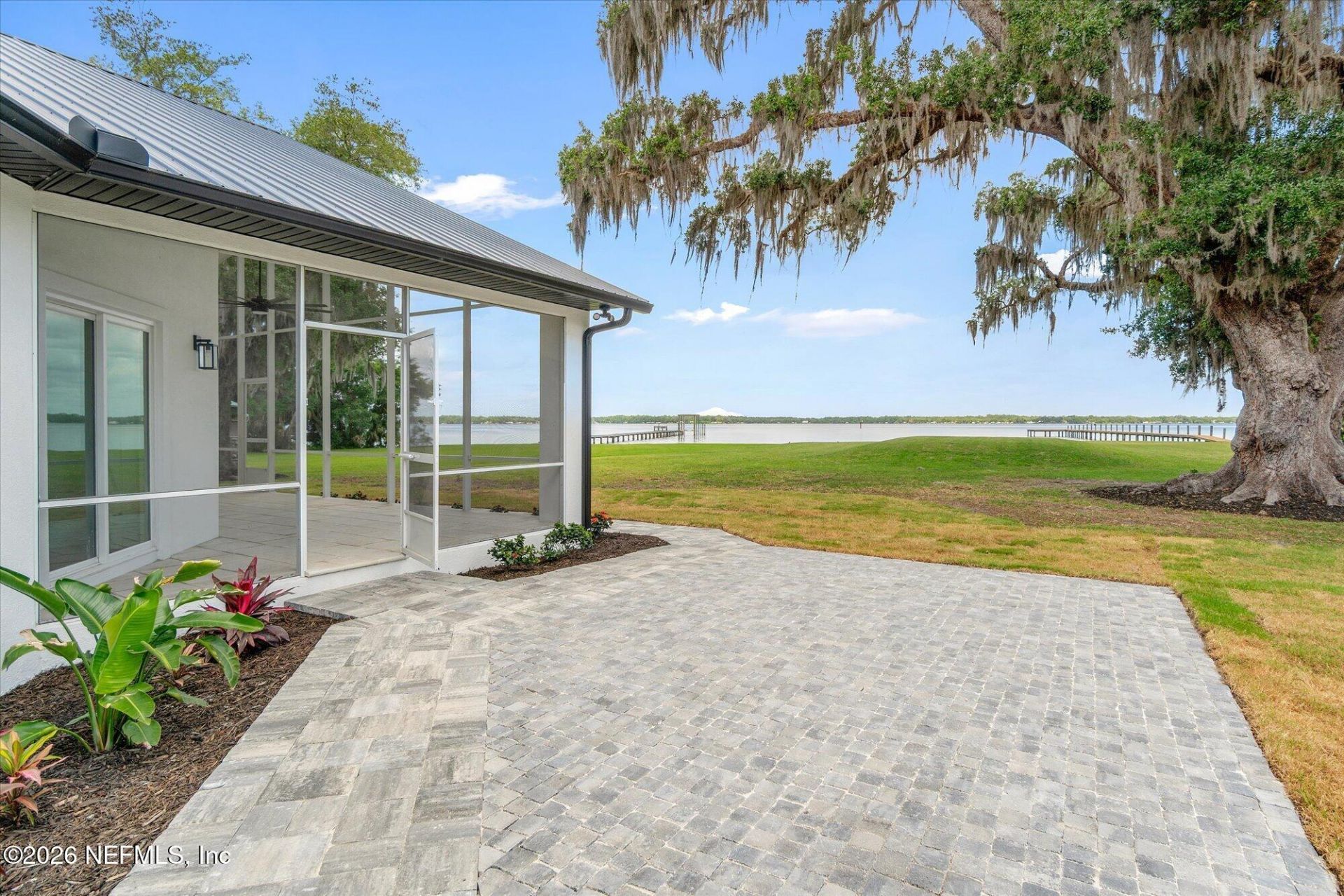 111 E Groveland Lane, East Palatka, FL 32131 Photo