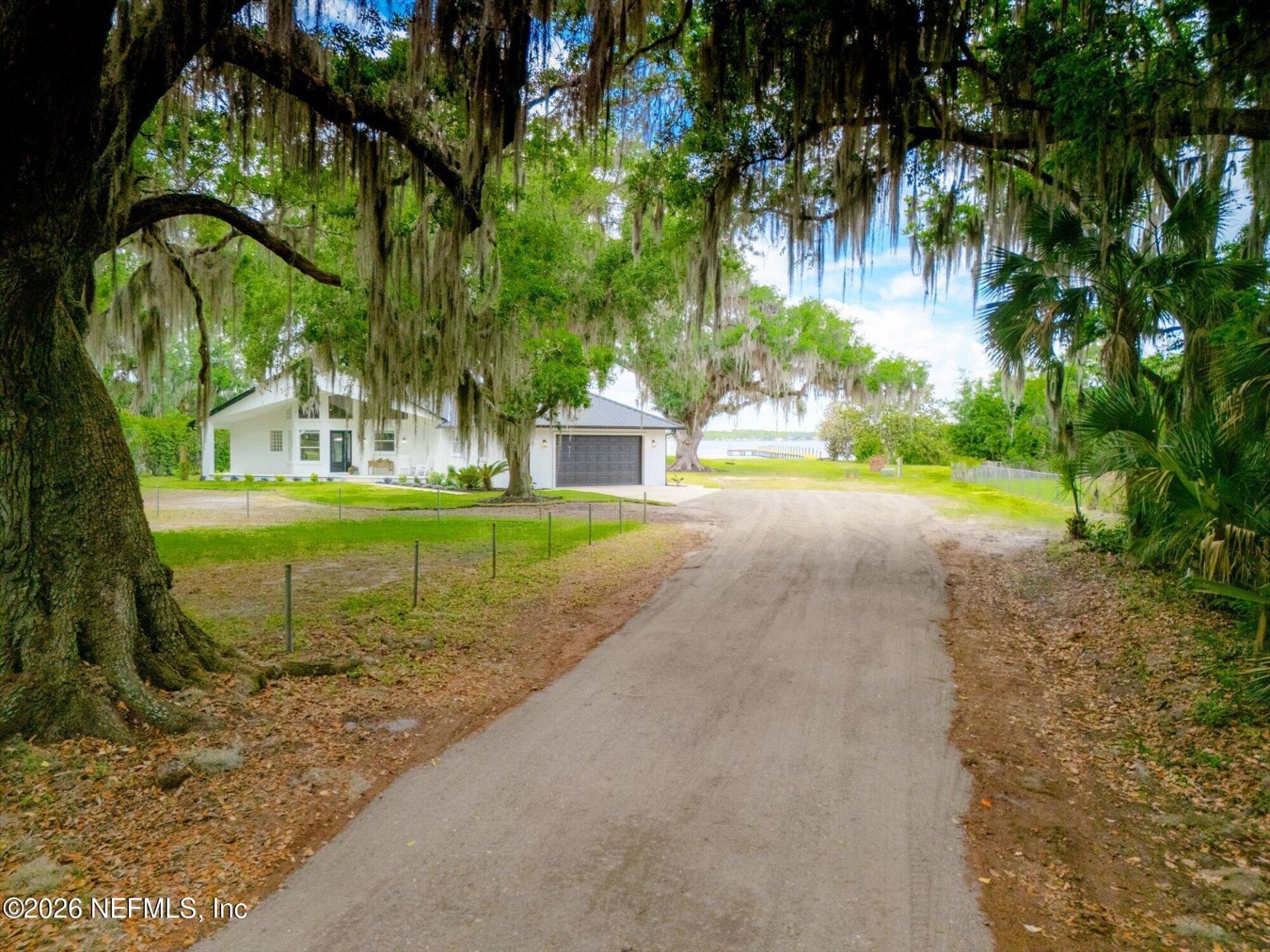 111 E Groveland Lane, East Palatka, FL 32131 Photo
