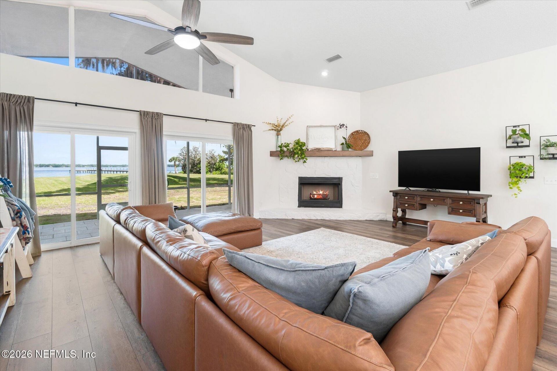 111 E Groveland Lane, East Palatka, FL 32131 Photo