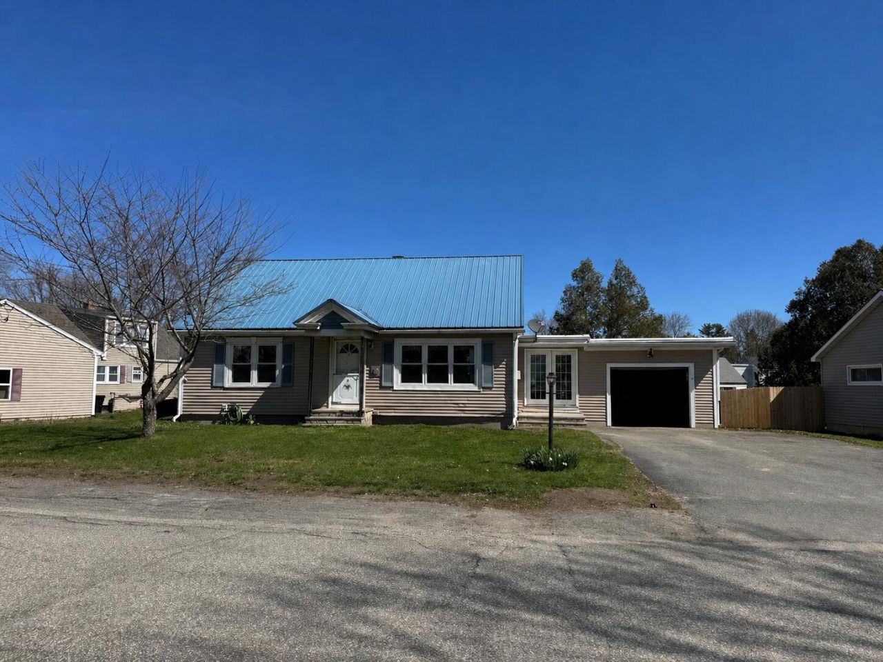 5 Linwood Avenue Augusta, ME 04330