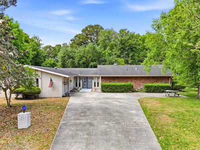 1932 Sandpiper Ln., Surfside Beach, SC 29575