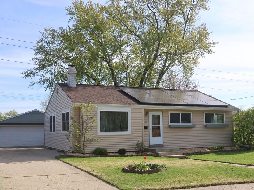 Main Photo