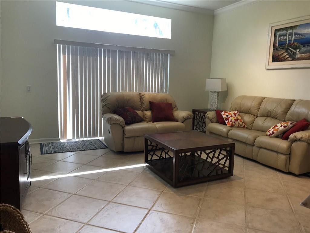 1118 Chinaberry Drive, Weston, FL 33327 Photo