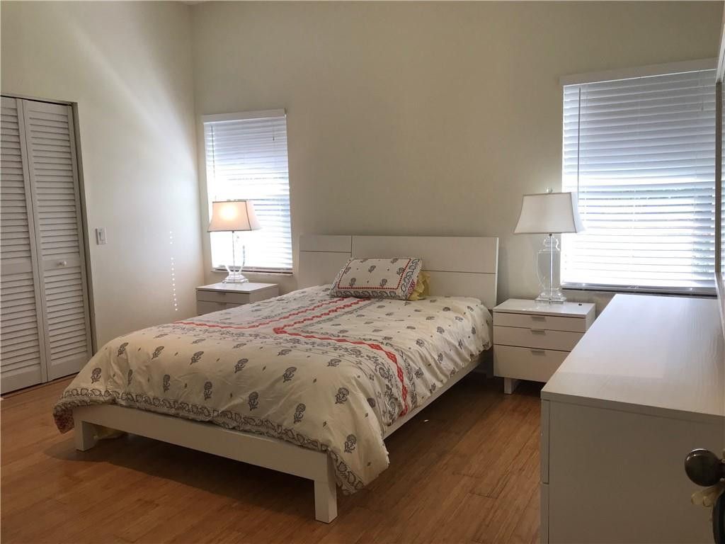 1118 Chinaberry Drive, Weston, FL 33327 Photo