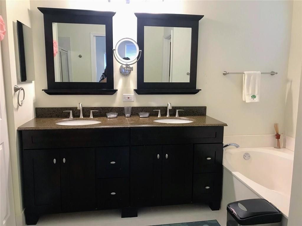1118 Chinaberry Drive, Weston, FL 33327 Photo