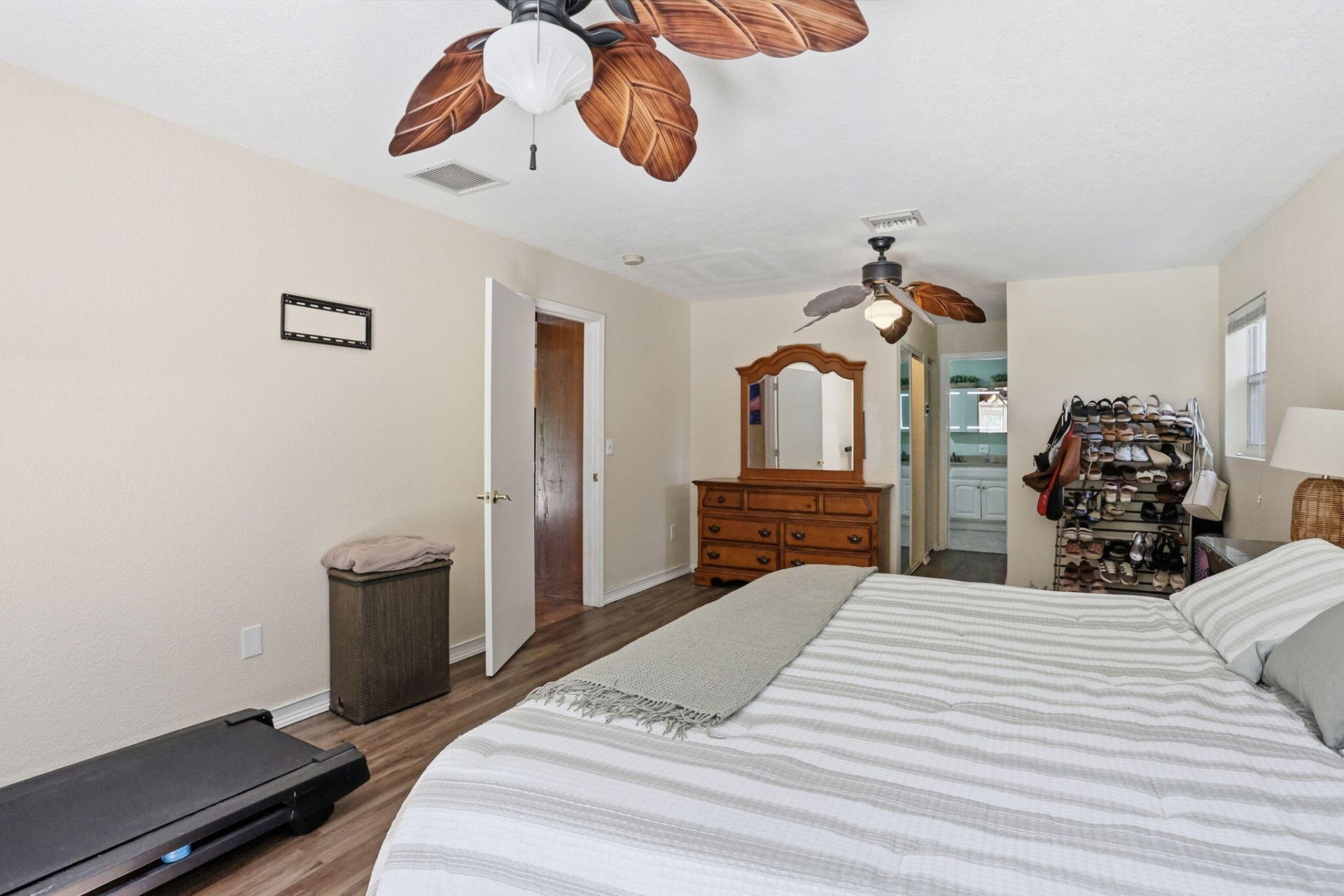 128 Barberton Road, Lake Worth, FL 33467 Photo
