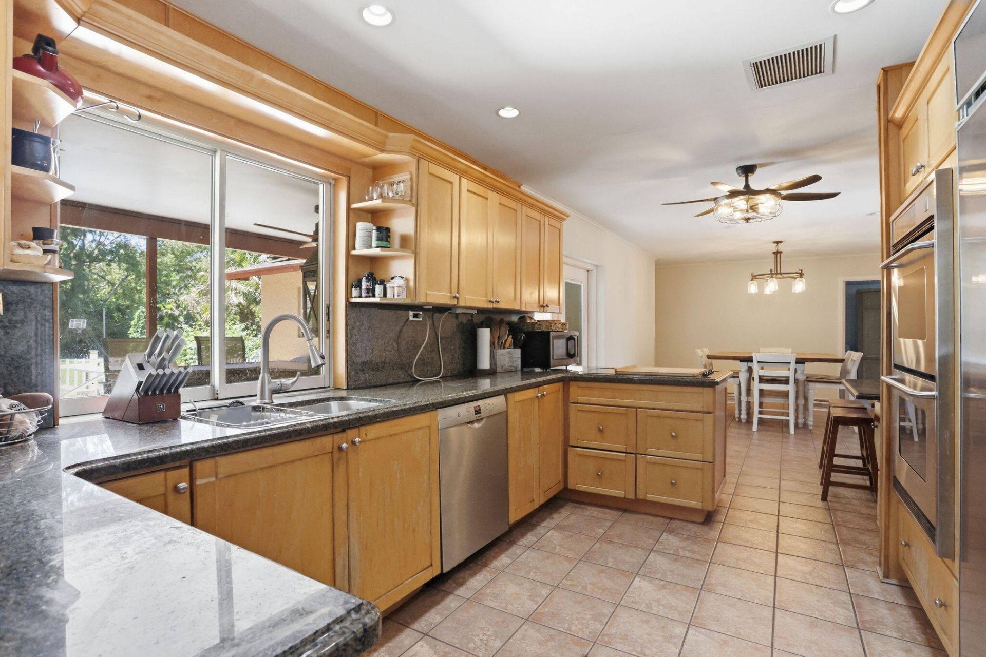 128 Barberton Road, Lake Worth, FL 33467 Photo