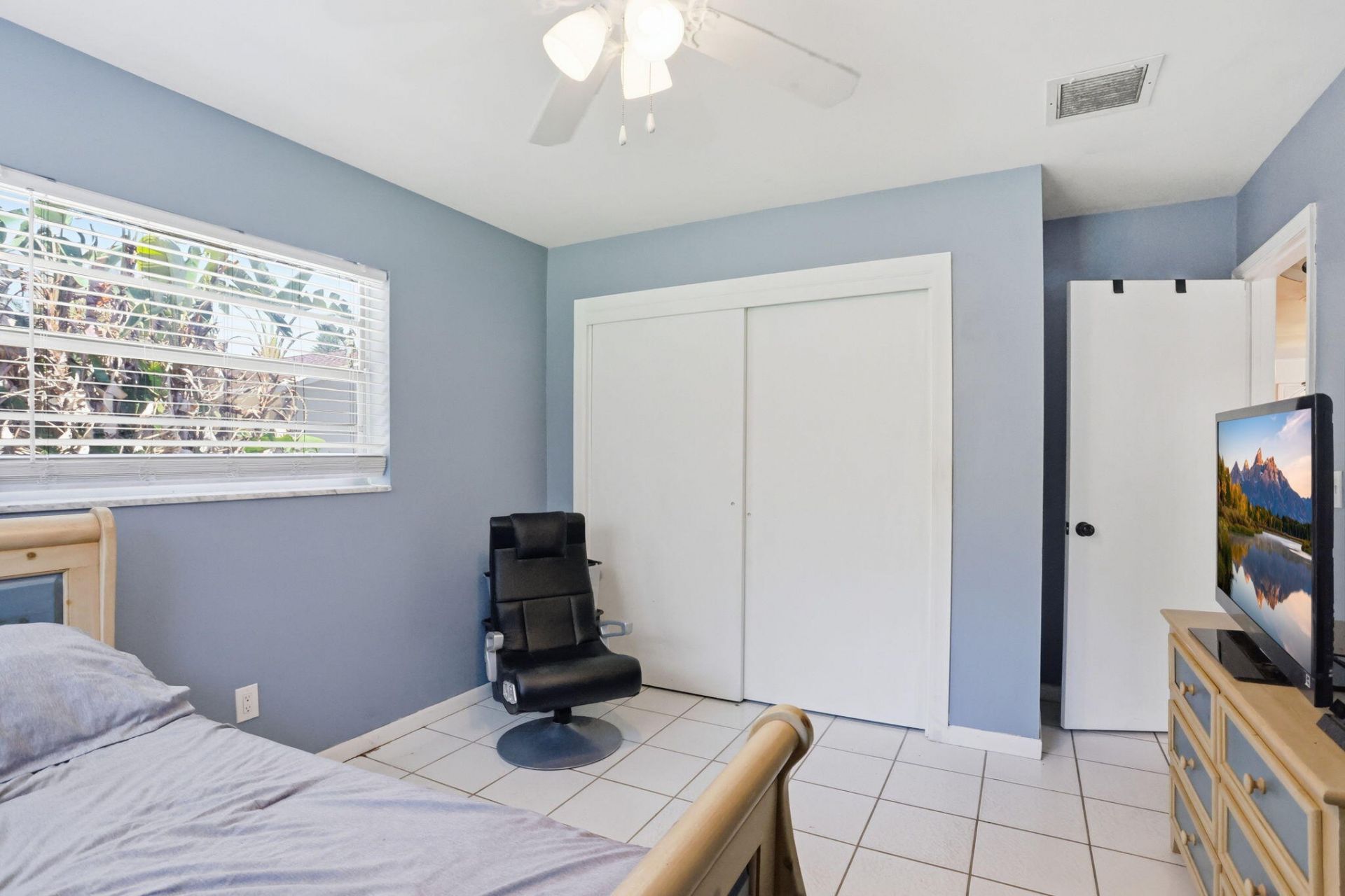 128 Barberton Road, Lake Worth, FL 33467 Photo