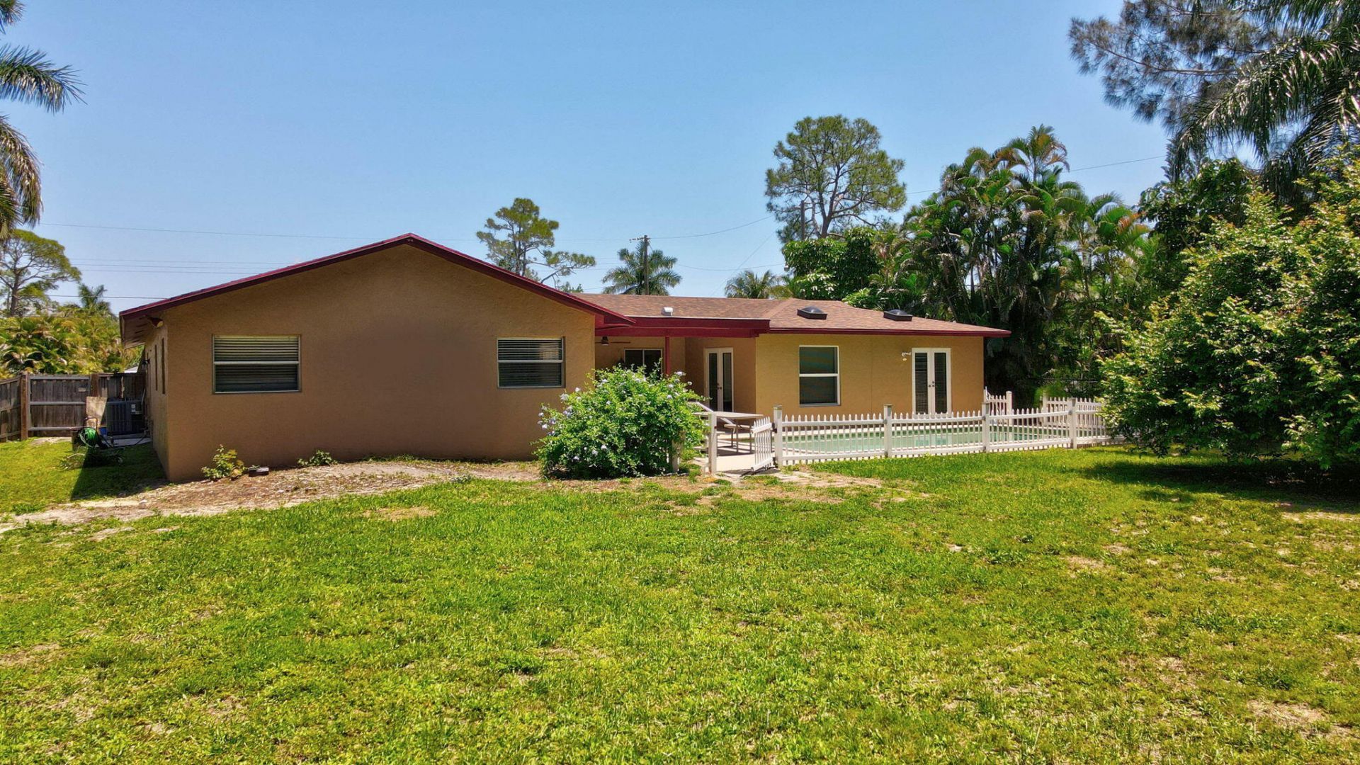 128 Barberton Road, Lake Worth, FL 33467 Photo