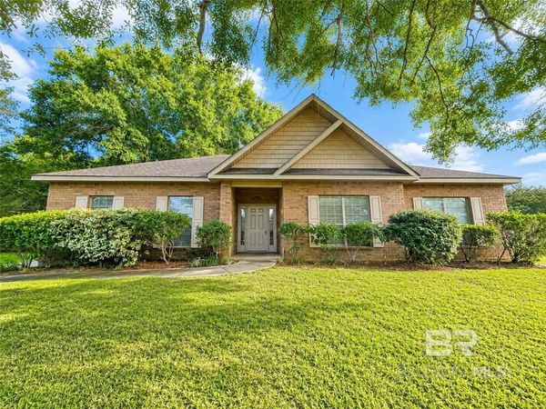 10215 Hunters Trace, Mobile, AL 36608