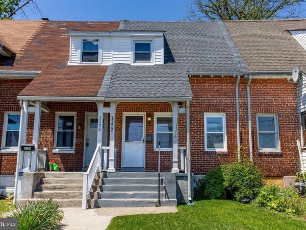 1122 W RIDGE ROAD, MARCUS HOOK, PA 19061