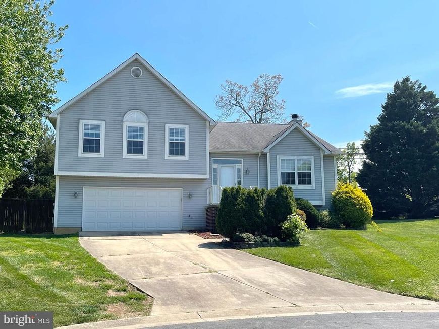 10389 Chamberlin Court E , Waldorf, MD 20601 Main Photo
