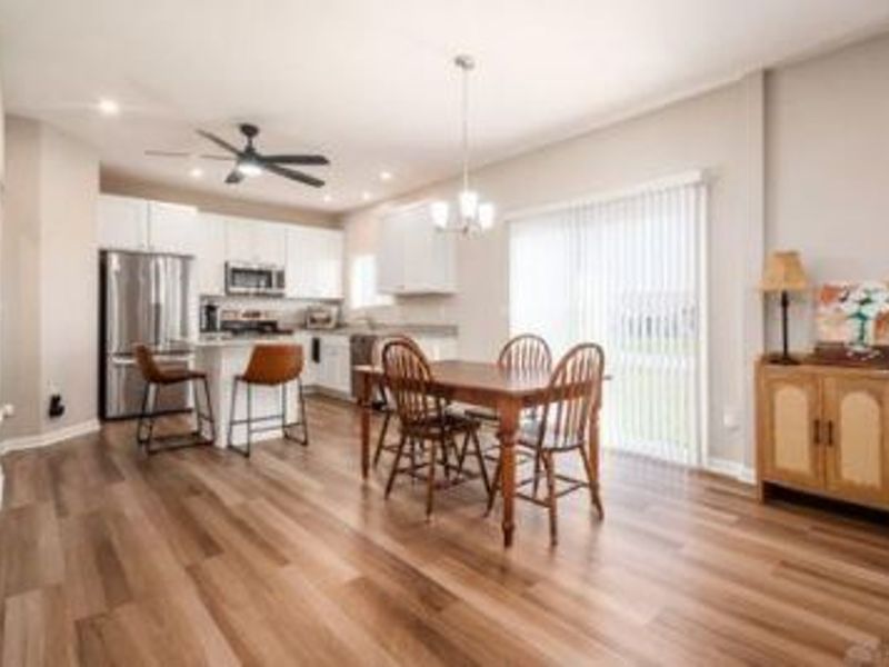 8154 Cherry Birch Drive, Tipp City, OH 45371 Photo 4