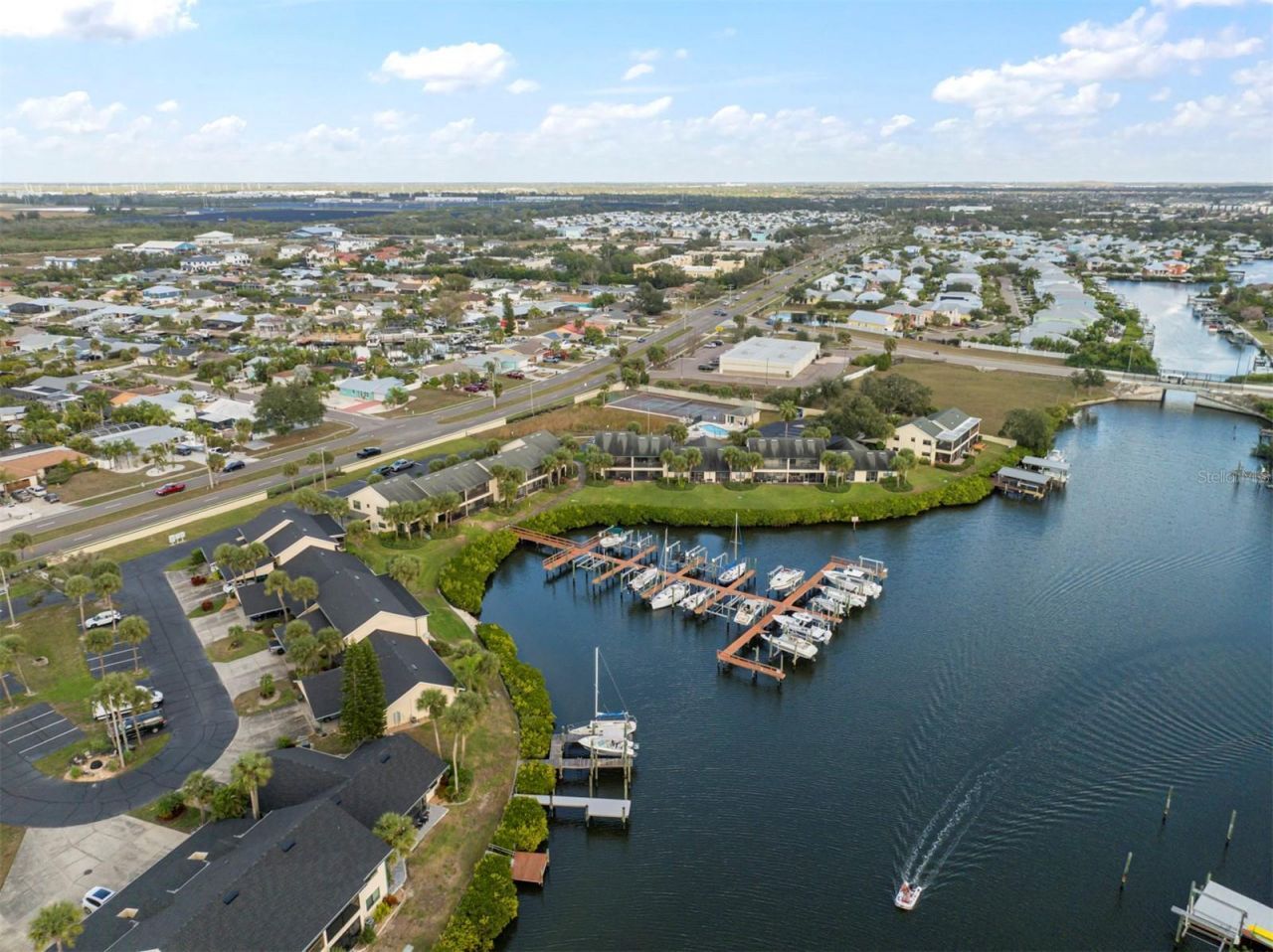 634 Yardarm Drive , Apollo Beach, FL 33572 Photo