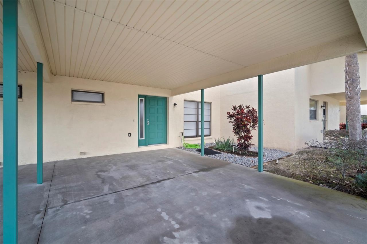 634 Yardarm Drive , Apollo Beach, FL 33572 Photo