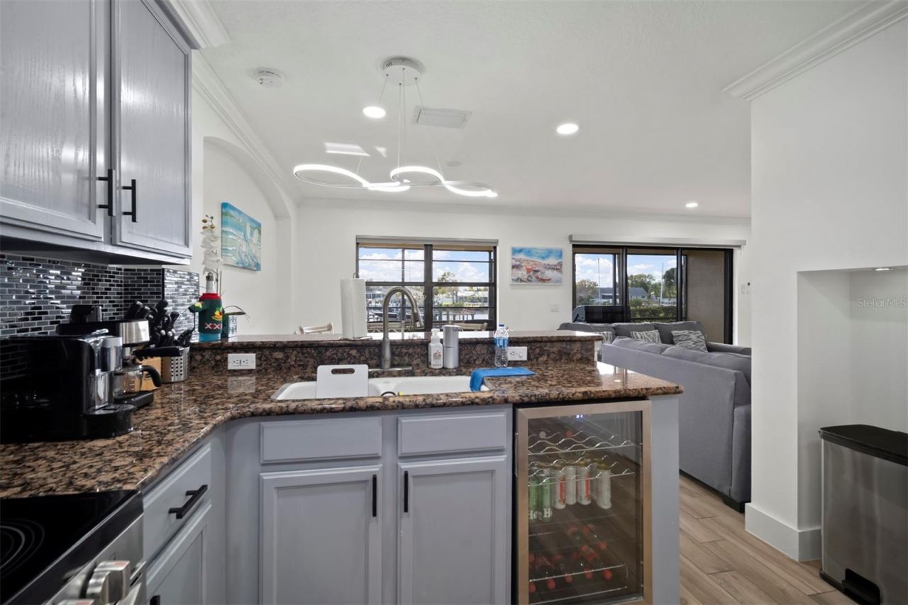 634 Yardarm Drive , Apollo Beach, FL 33572 Photo