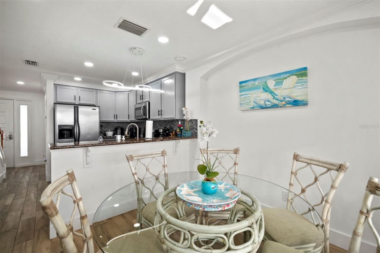 634 Yardarm Drive , Apollo Beach, FL 33572 Photo