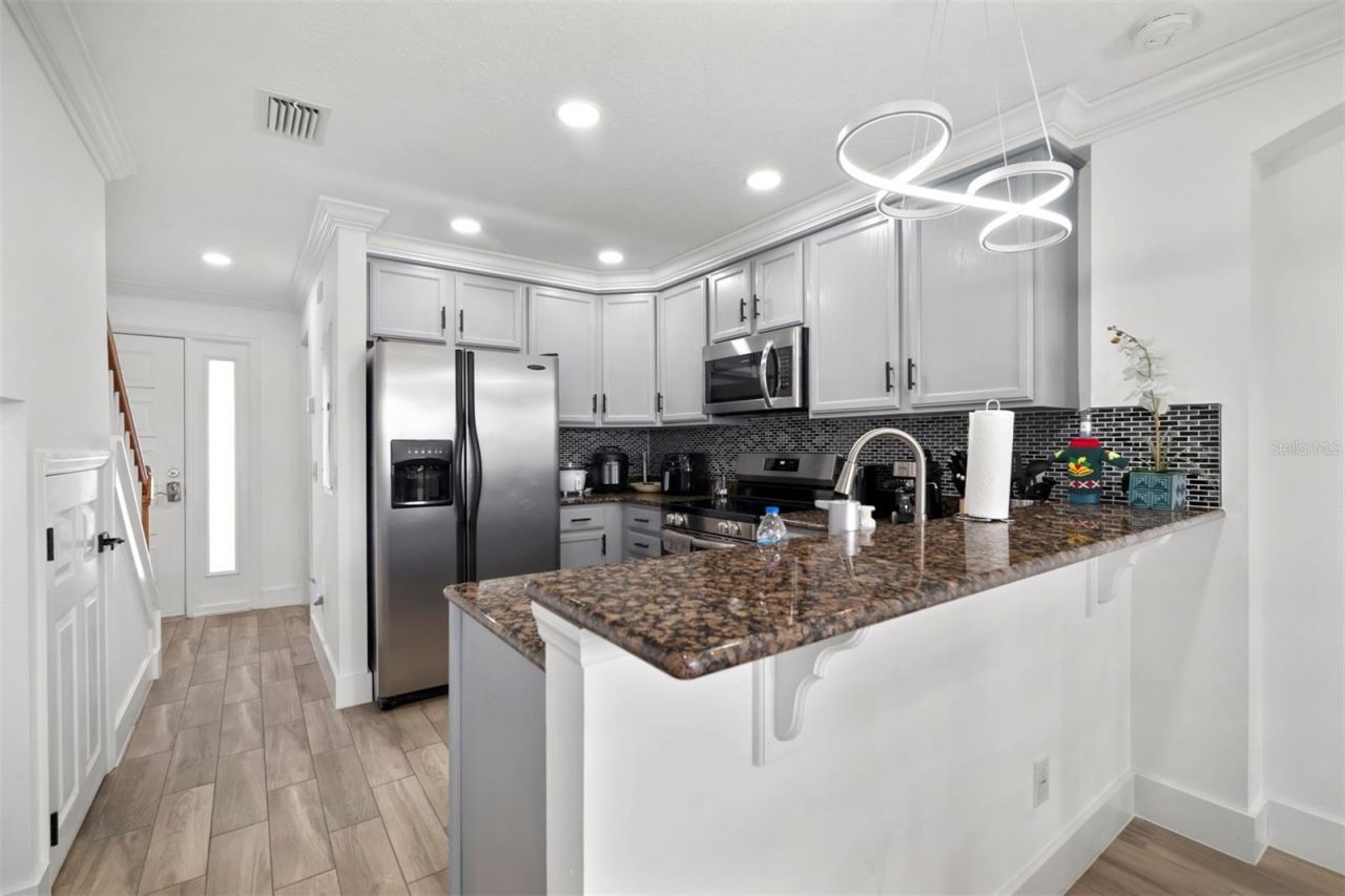 634 Yardarm Drive , Apollo Beach, FL 33572 Photo