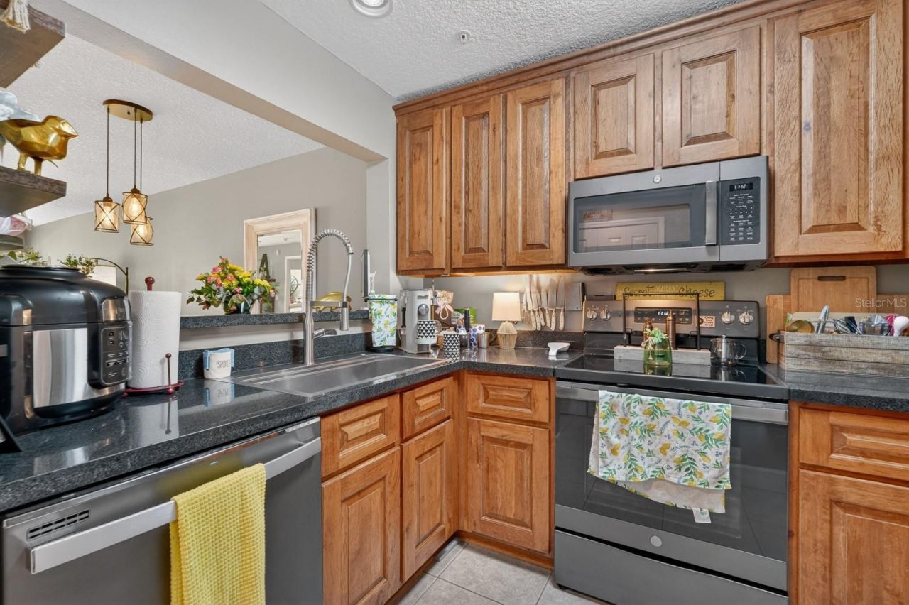 99 Broad River Place , Unit 2105, Welaka, FL 32193 Photo