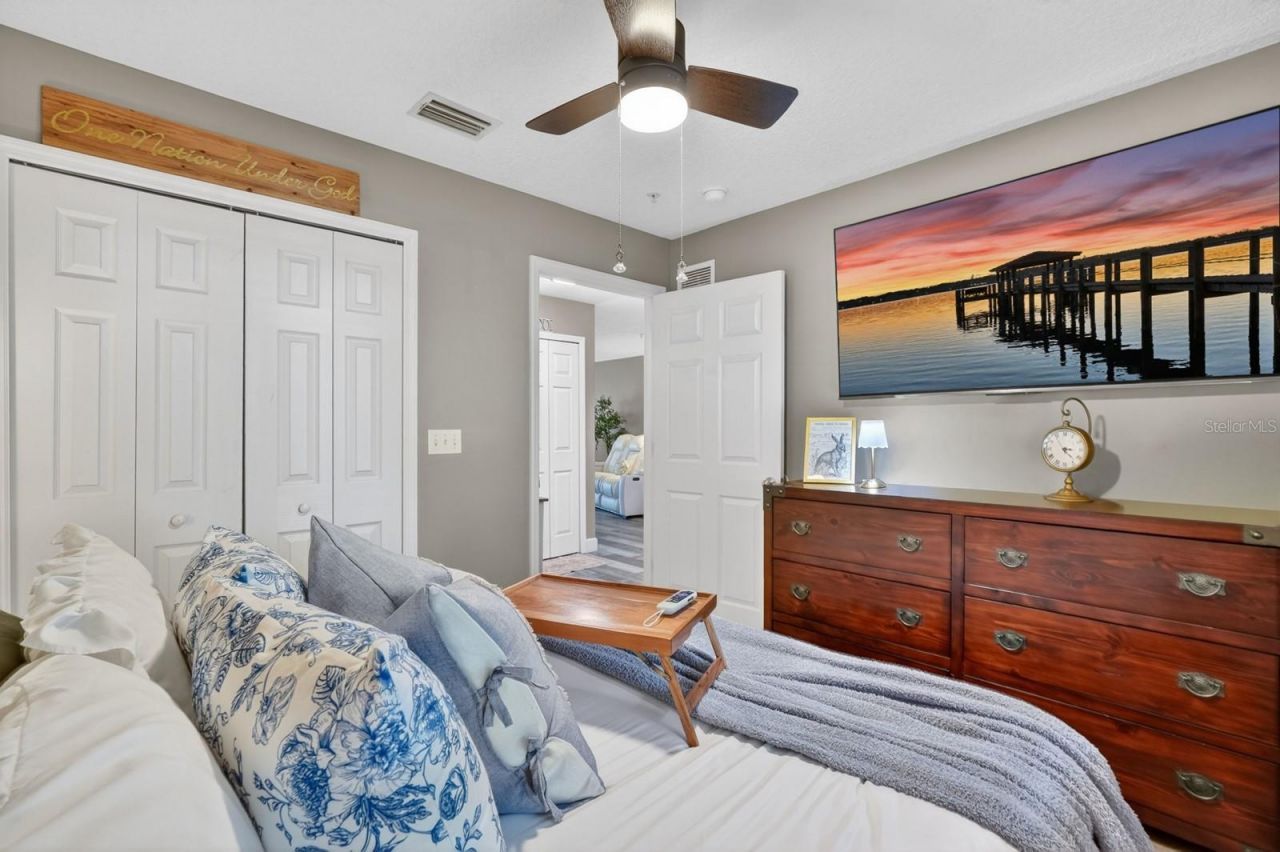 99 Broad River Place , Unit 2105, Welaka, FL 32193 Photo