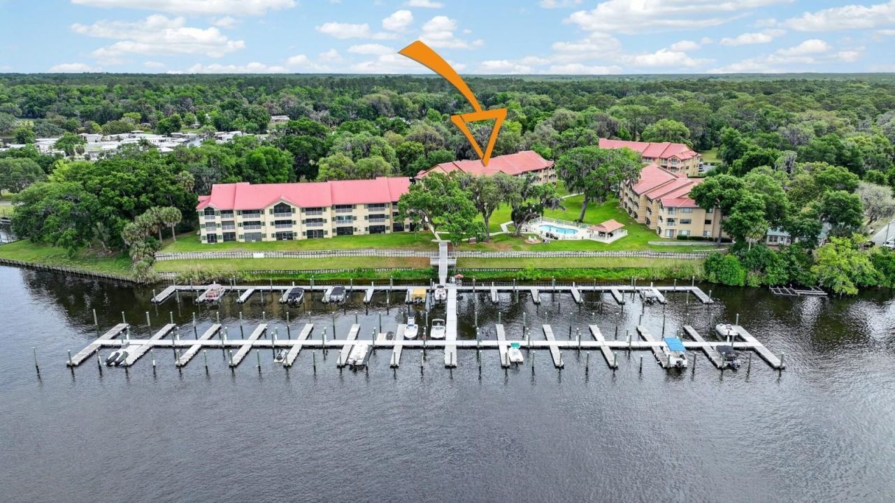 99 Broad River Place , Unit 2105, Welaka, FL 32193 Photo