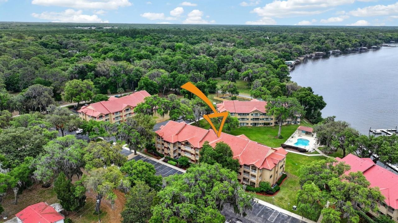 99 Broad River Place , Unit 2105, Welaka, FL 32193 Photo