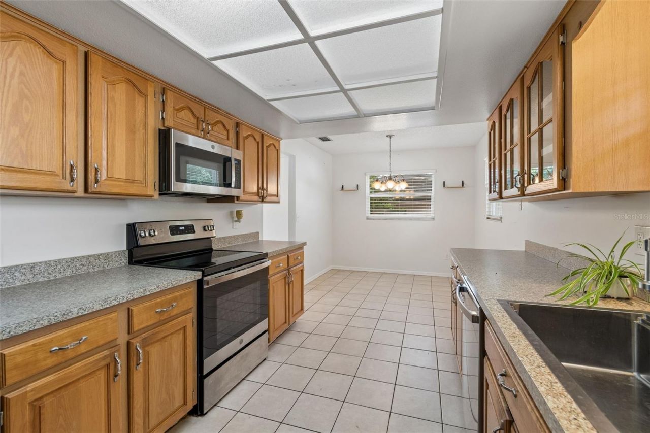 2620 Giant Place, Seffner, FL 33584 Photo