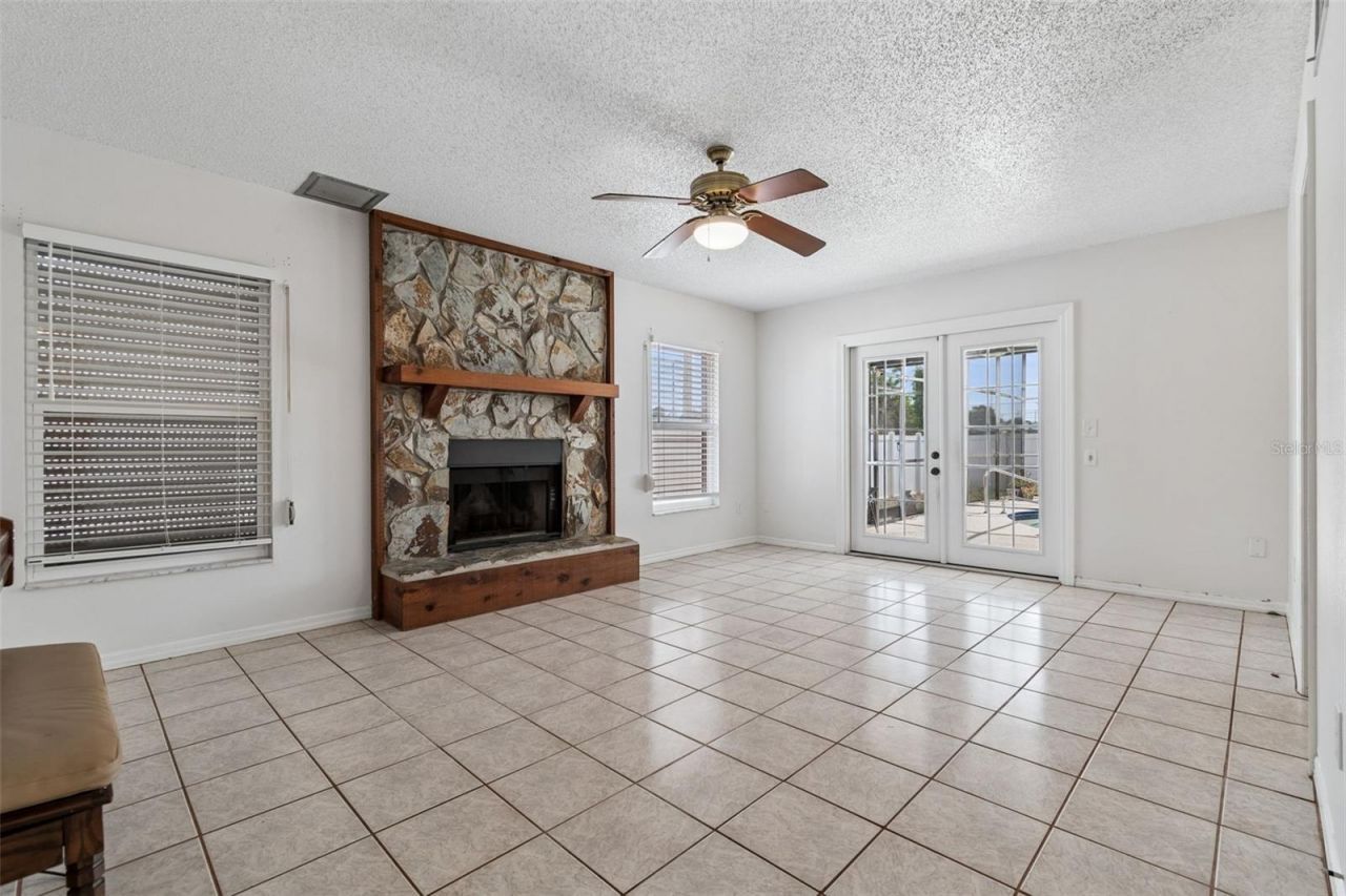 2620 Giant Place, Seffner, FL 33584 Photo