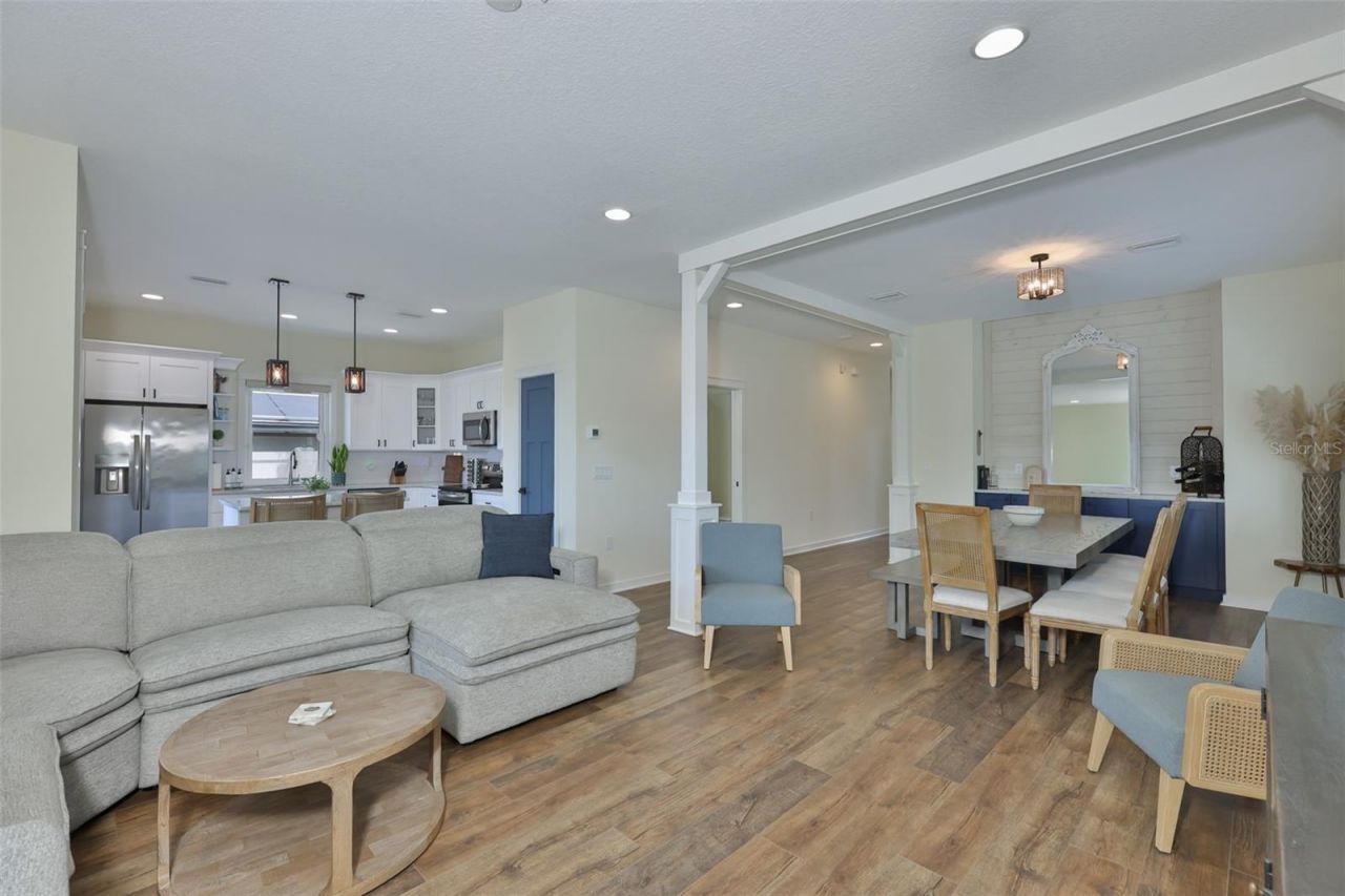 1808 E Caracas Street, Tampa, FL 33610 Photo