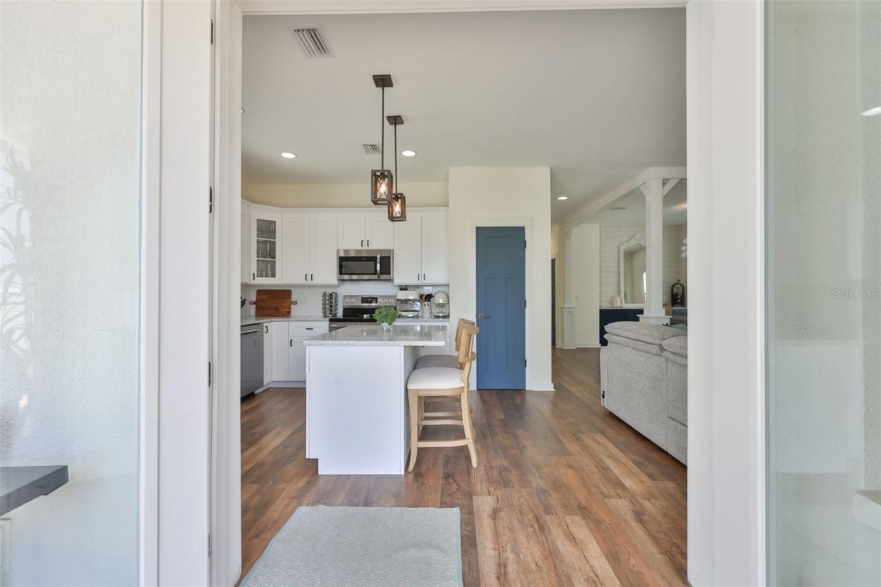 1808 E Caracas Street, Tampa, FL 33610 Photo