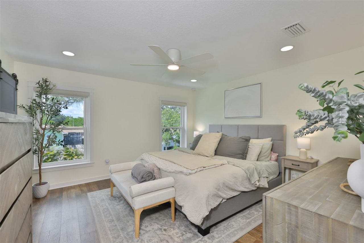 1808 E Caracas Street, Tampa, FL 33610 Photo