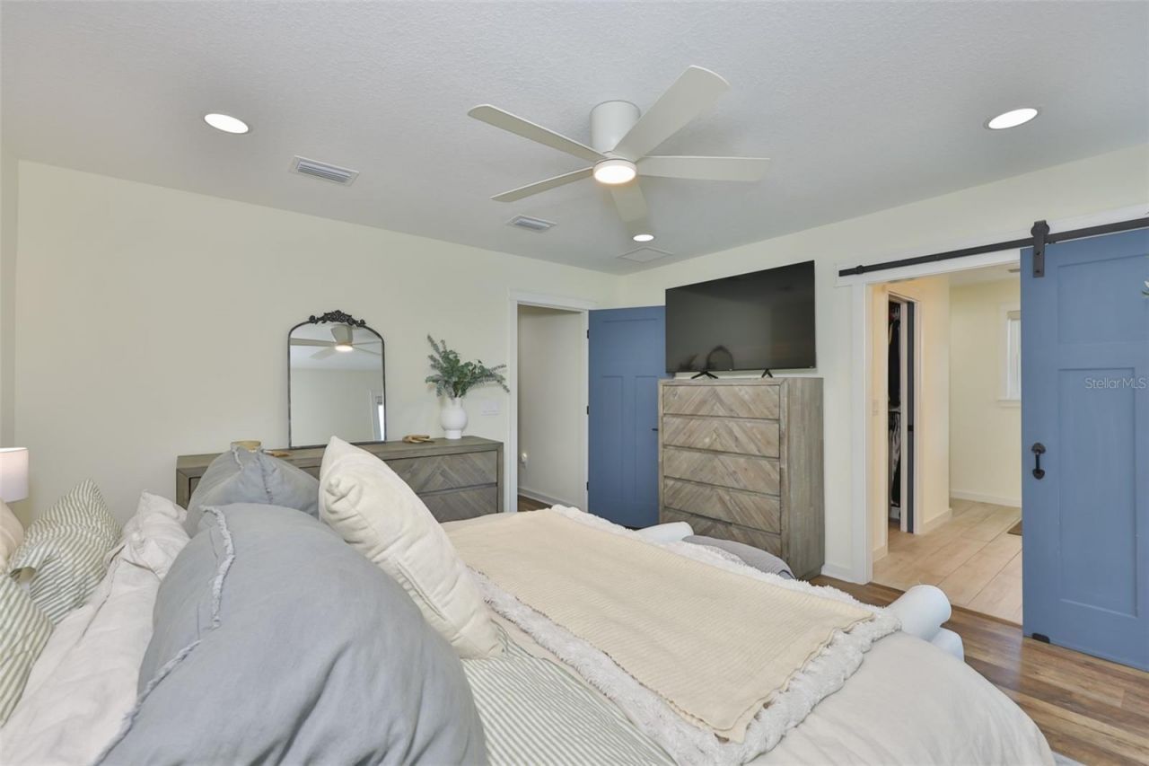 1808 E Caracas Street, Tampa, FL 33610 Photo