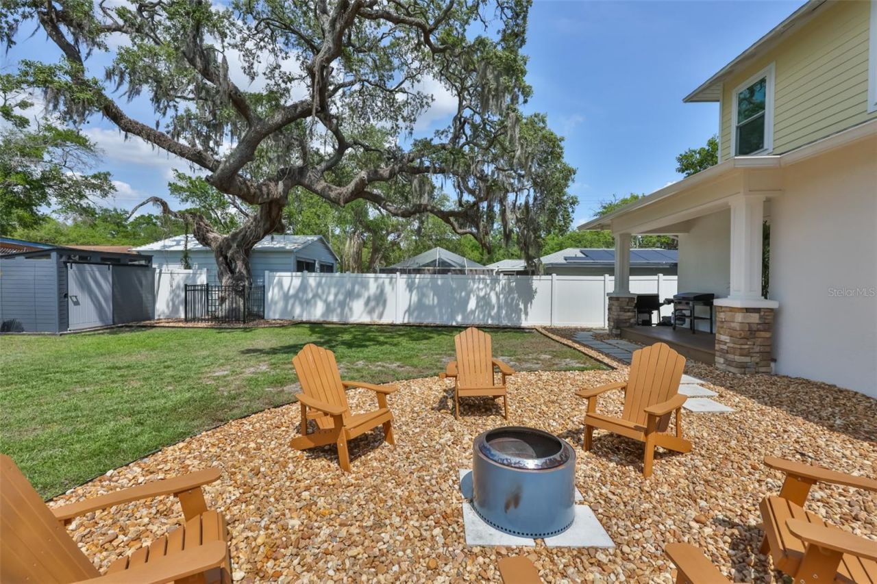 1808 E Caracas Street, Tampa, FL 33610 Photo