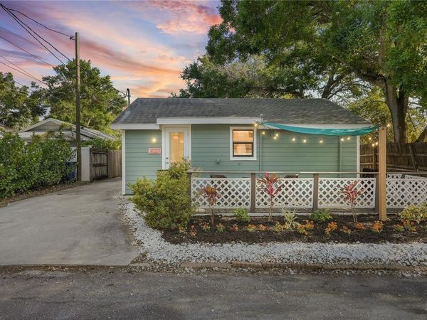 3027 BURLINGTON AVENUE N, ST PETERSBURG, FL 33713