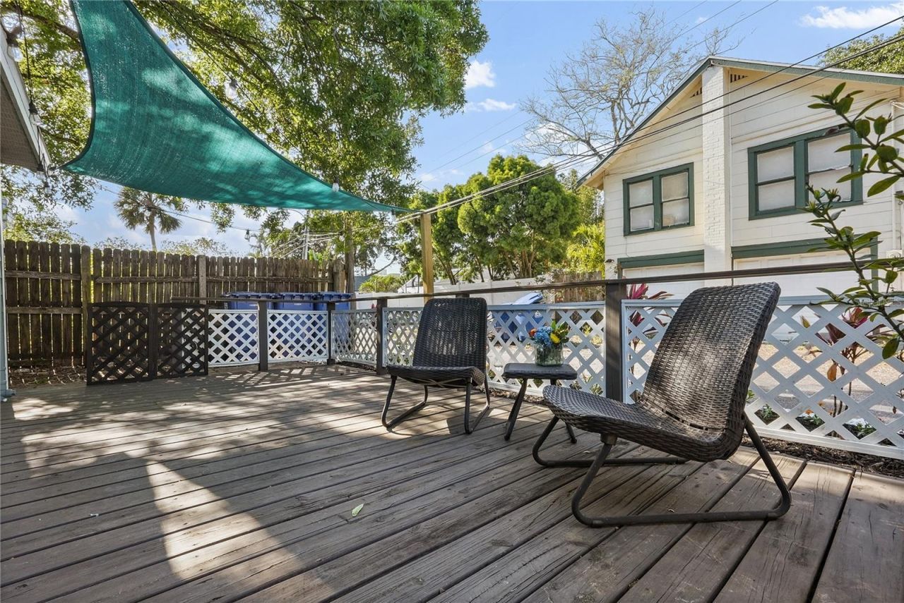 3027 Burlington Avenue N, Saint Petersburg, FL 33713 Photo